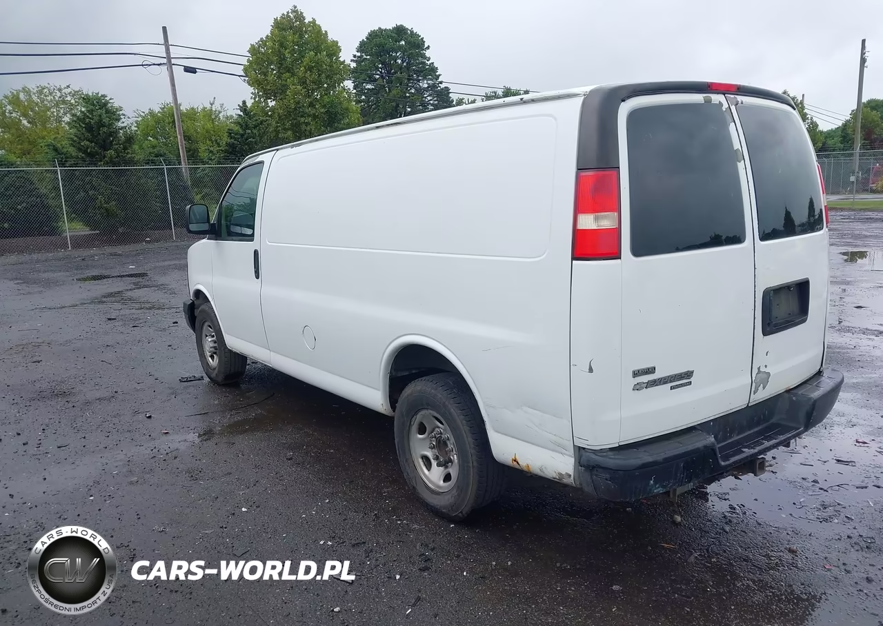 2012 Chevrolet Express 2500 Work Van VIN:1GCWGFCAXC1118181 - 3