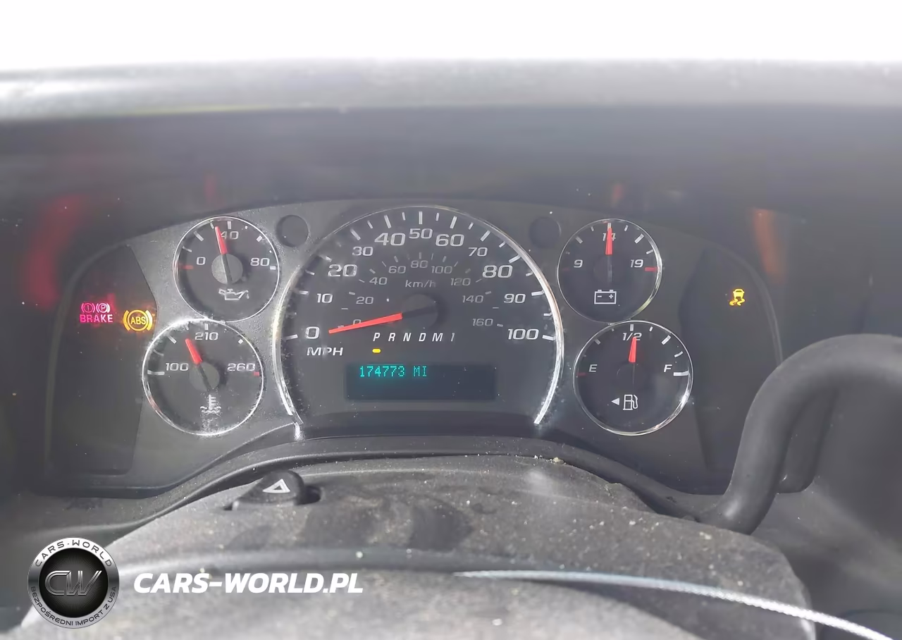 2012 Chevrolet Express 2500 Work Van VIN:1GCWGFCAXC1118181 - 7