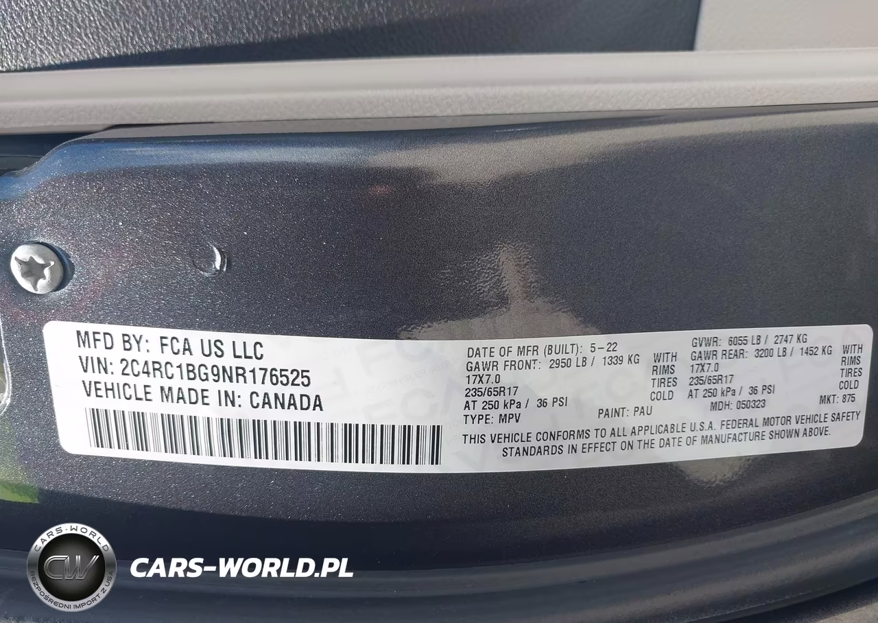 2022 Chrysler Pacifica Touring L VIN:2C4RC1BG9NR176525 - 9