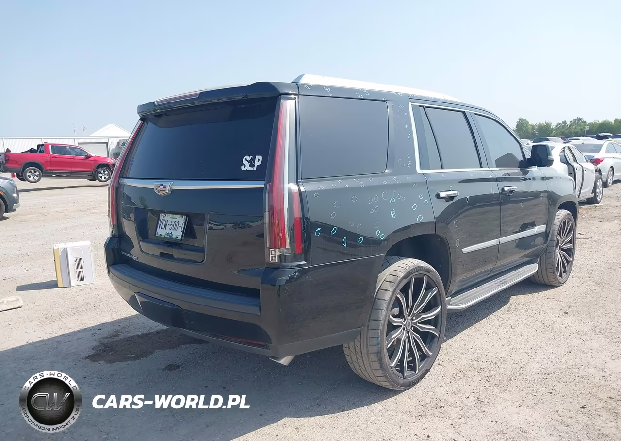 2015 Cadillac Escalade Luxury VIN:1GYS3MKJ1FR738594 - 4
