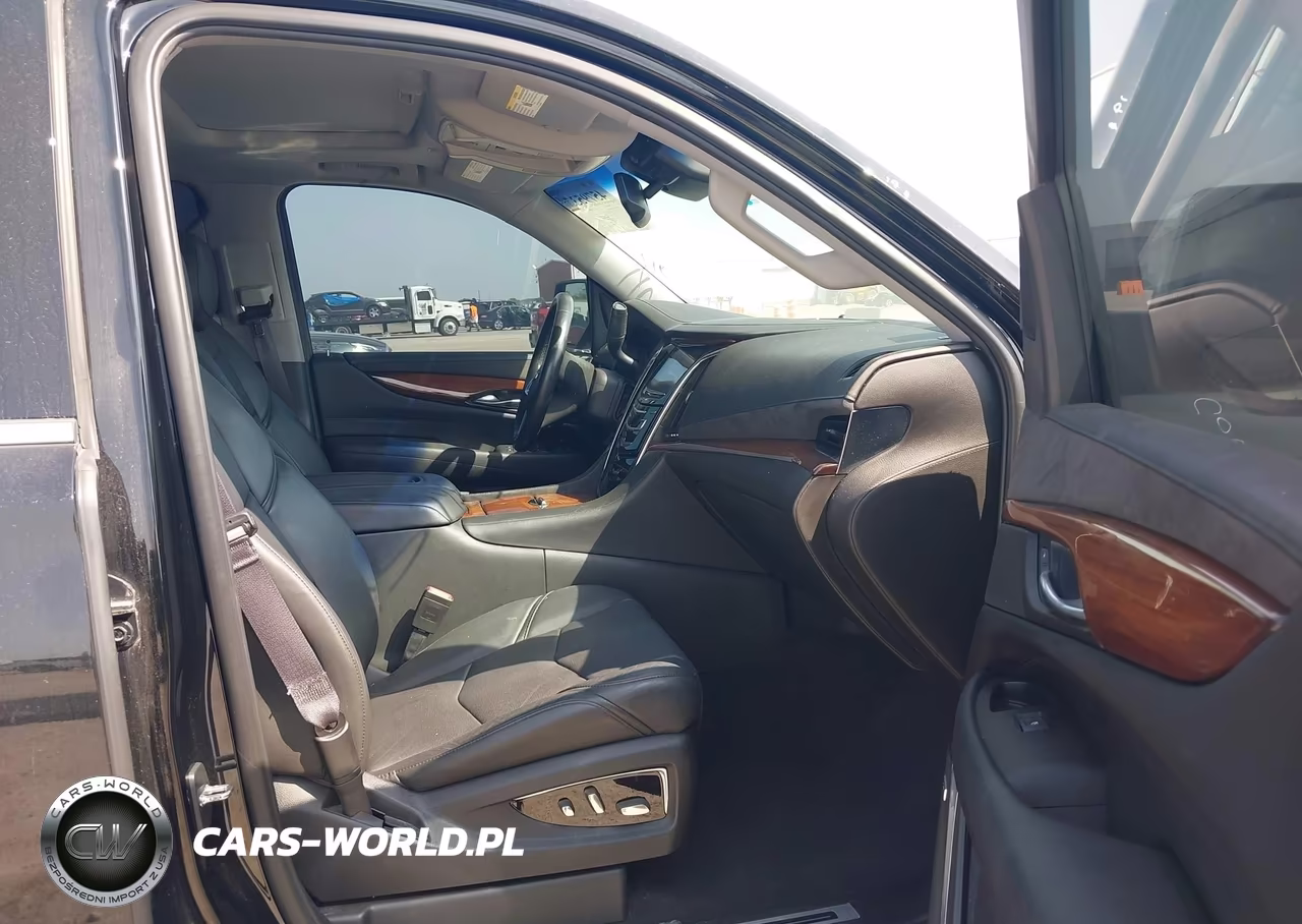 2015 Cadillac Escalade Luxury VIN:1GYS3MKJ1FR738594 - 5