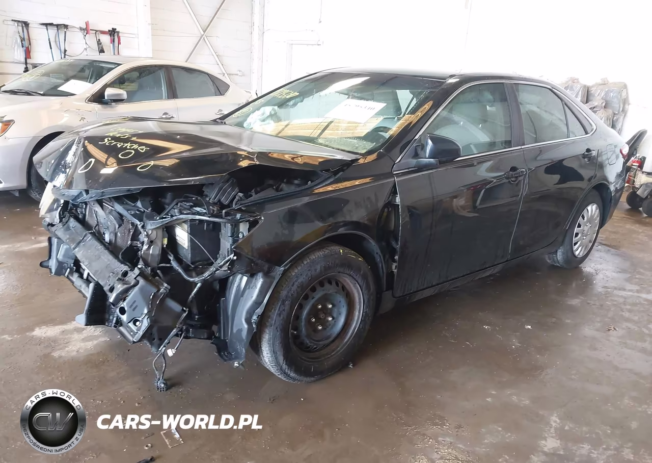 2016 Toyota Camry Le VIN:4T4BF1FK4GR529610 - 2