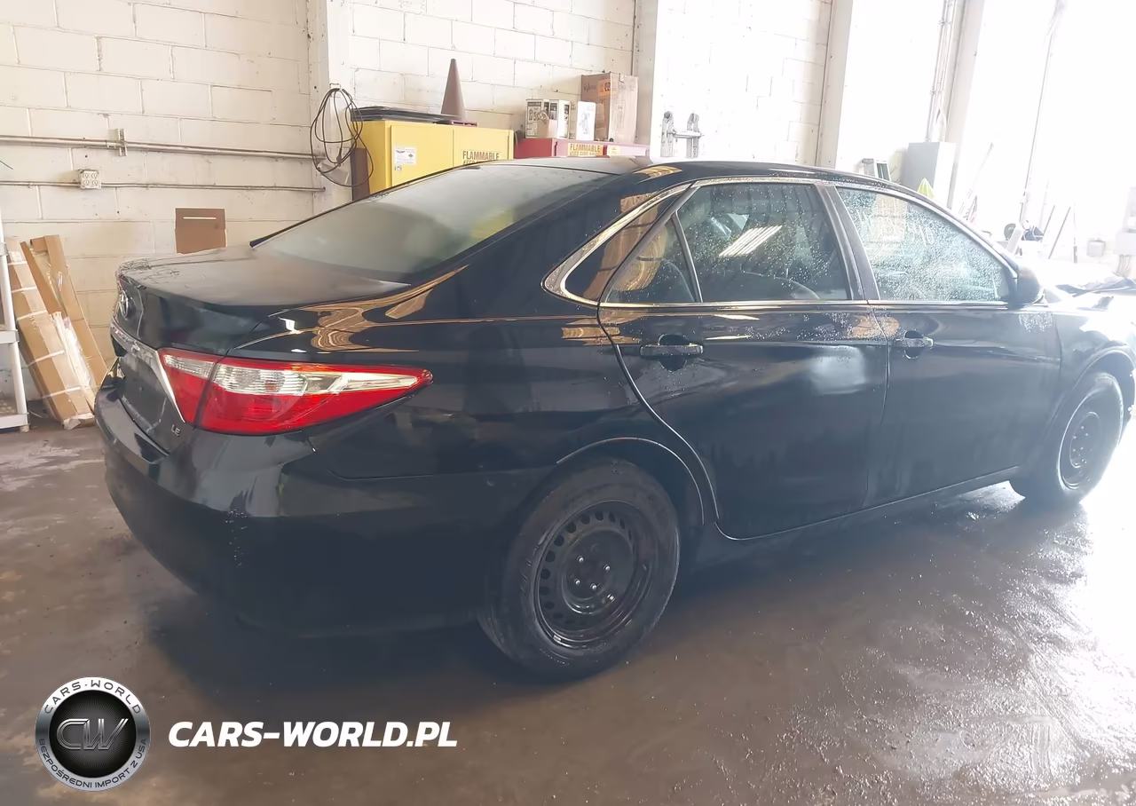 2016 Toyota Camry Le VIN:4T4BF1FK4GR529610 - 4