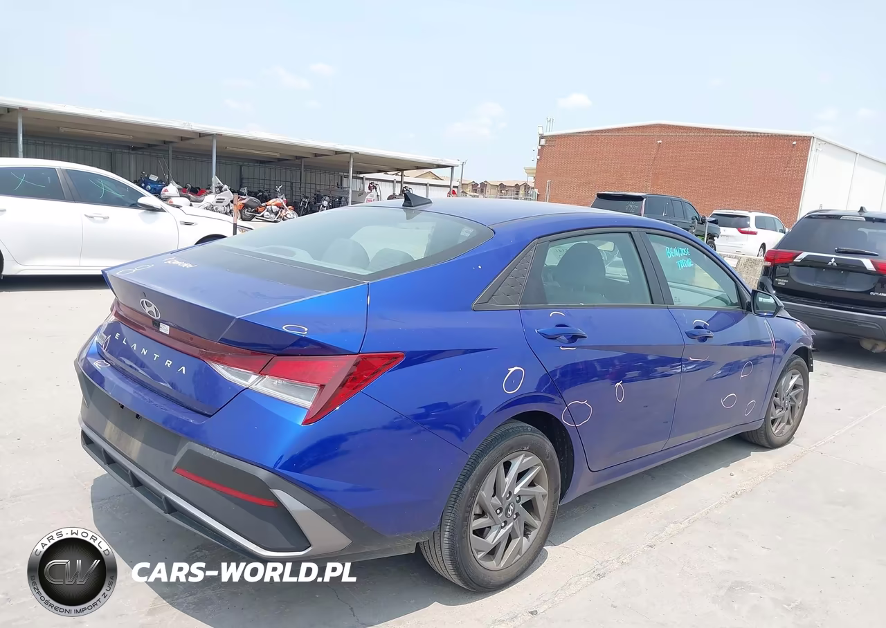 2024 Hyundai Elantra Sel VIN:KMHLM4DG3RU732480 - 4