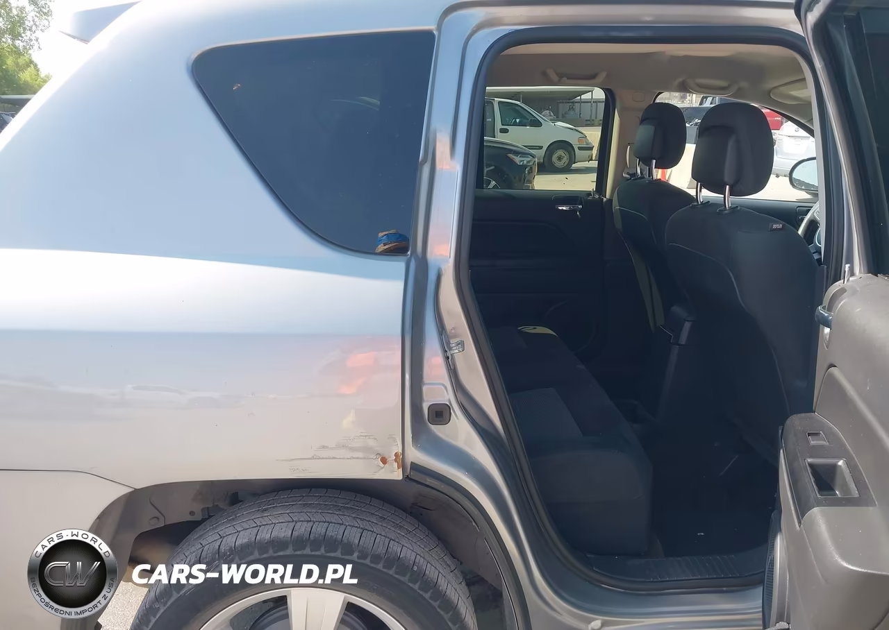 2016 Jeep Compass Sport VIN:1C4NJCBA3GD568143 - 8
