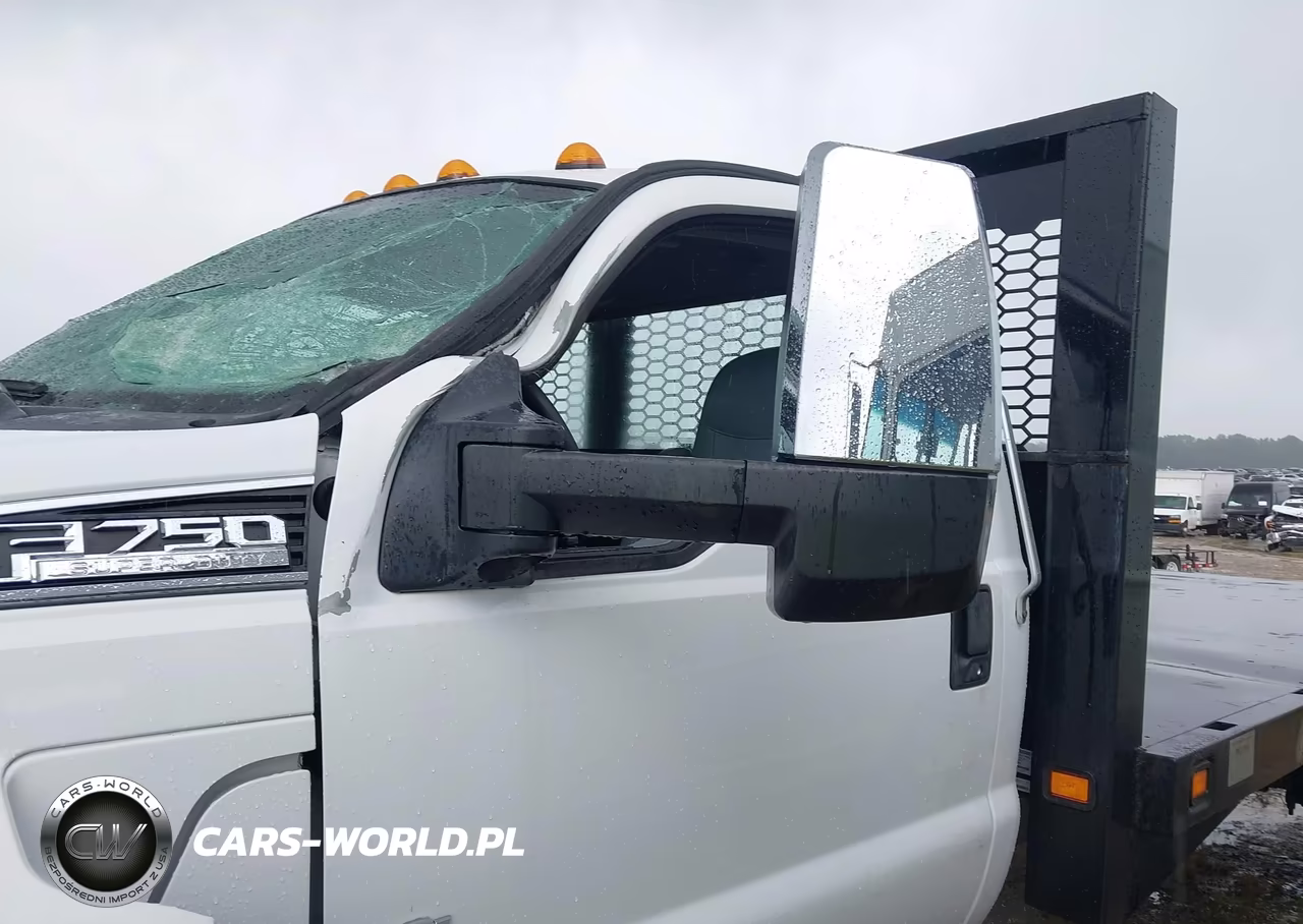 2022 Ford F-750 Gas VIN:1FDNF7AN9NDF09622 - 24