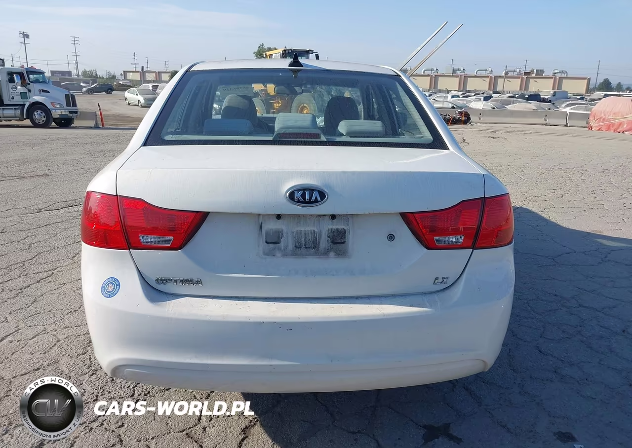 2009 Kia Optima Lx VIN:KNAGE228795313185 - 17