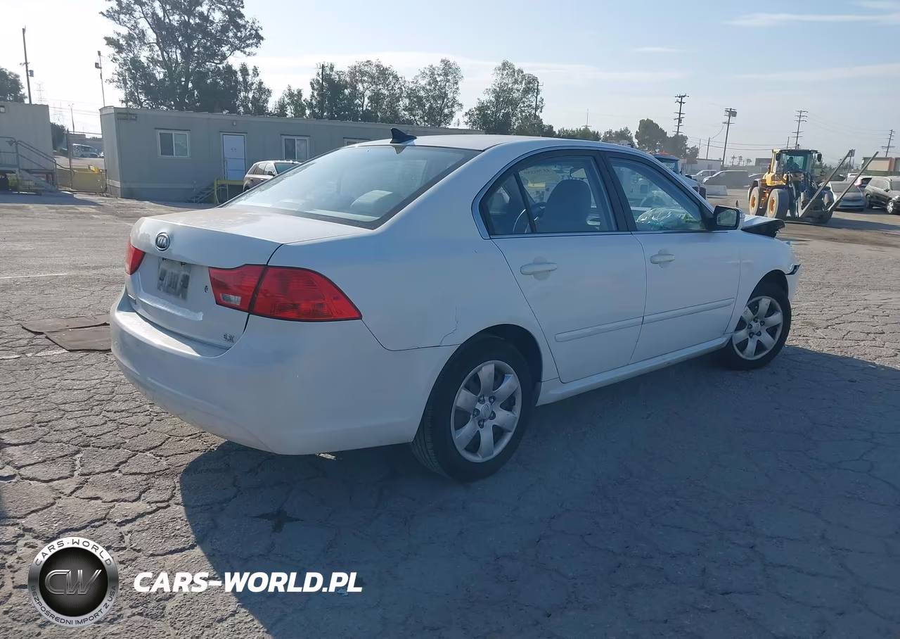 2009 Kia Optima Lx VIN:KNAGE228795313185 - 4