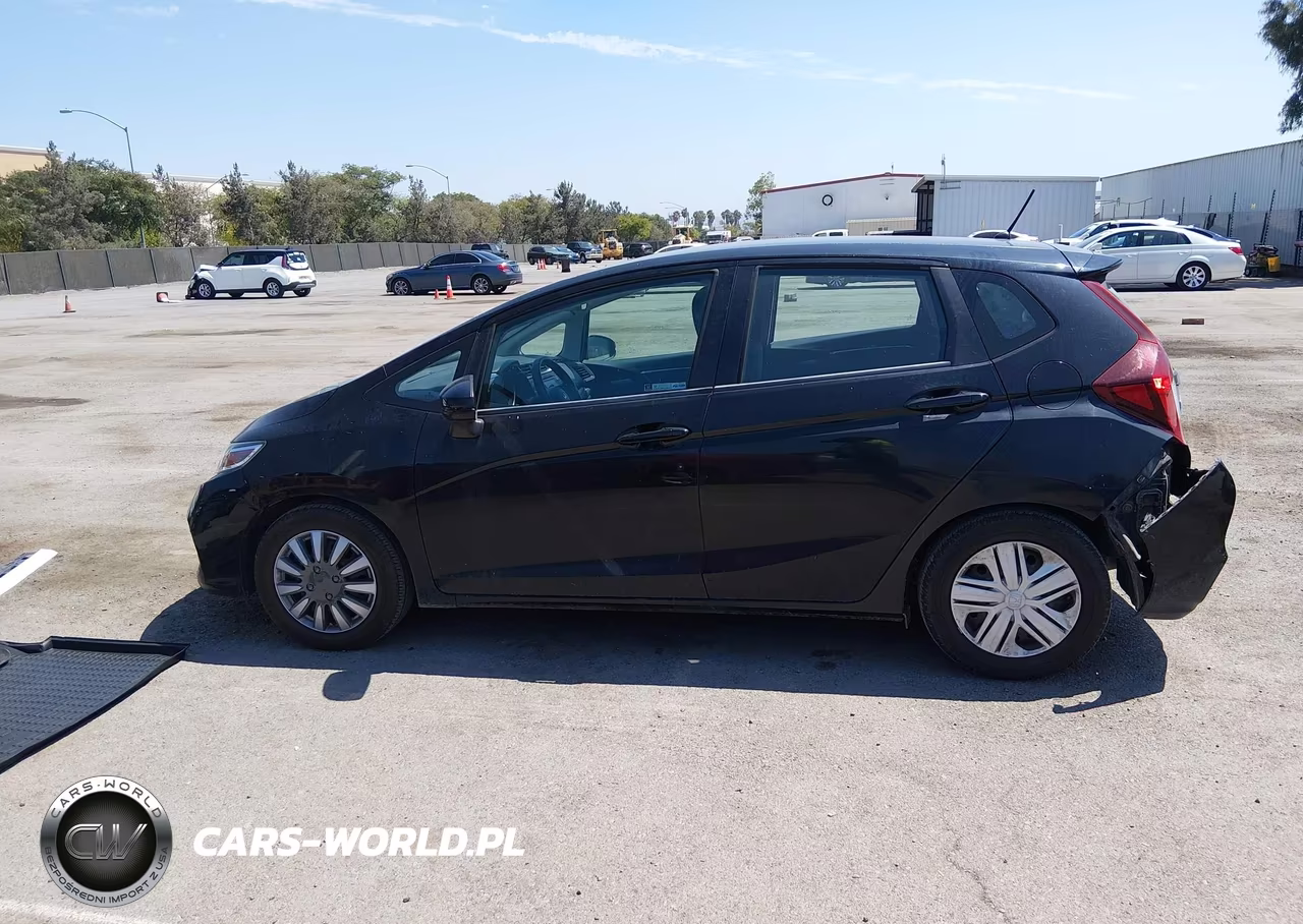 2019 Honda Fit Lx VIN:3HGGK5H4XKM703507 - 15