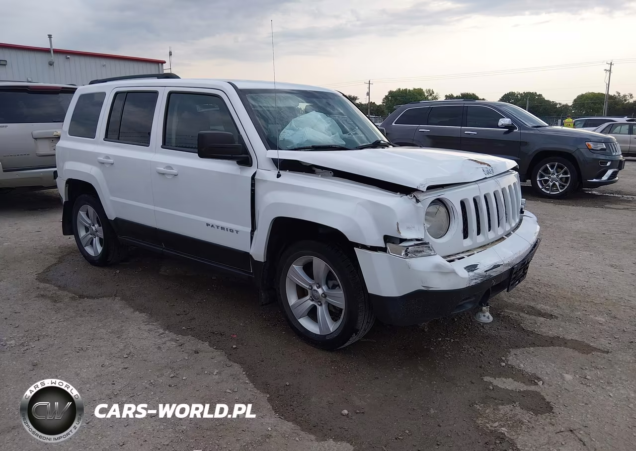 2014 Jeep Patriot Latitude – zdjęcie 1 z 16