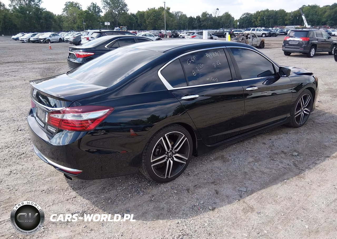 2017 Honda Accord Sport Se VIN:1HGCR2F13HA057122 - 4