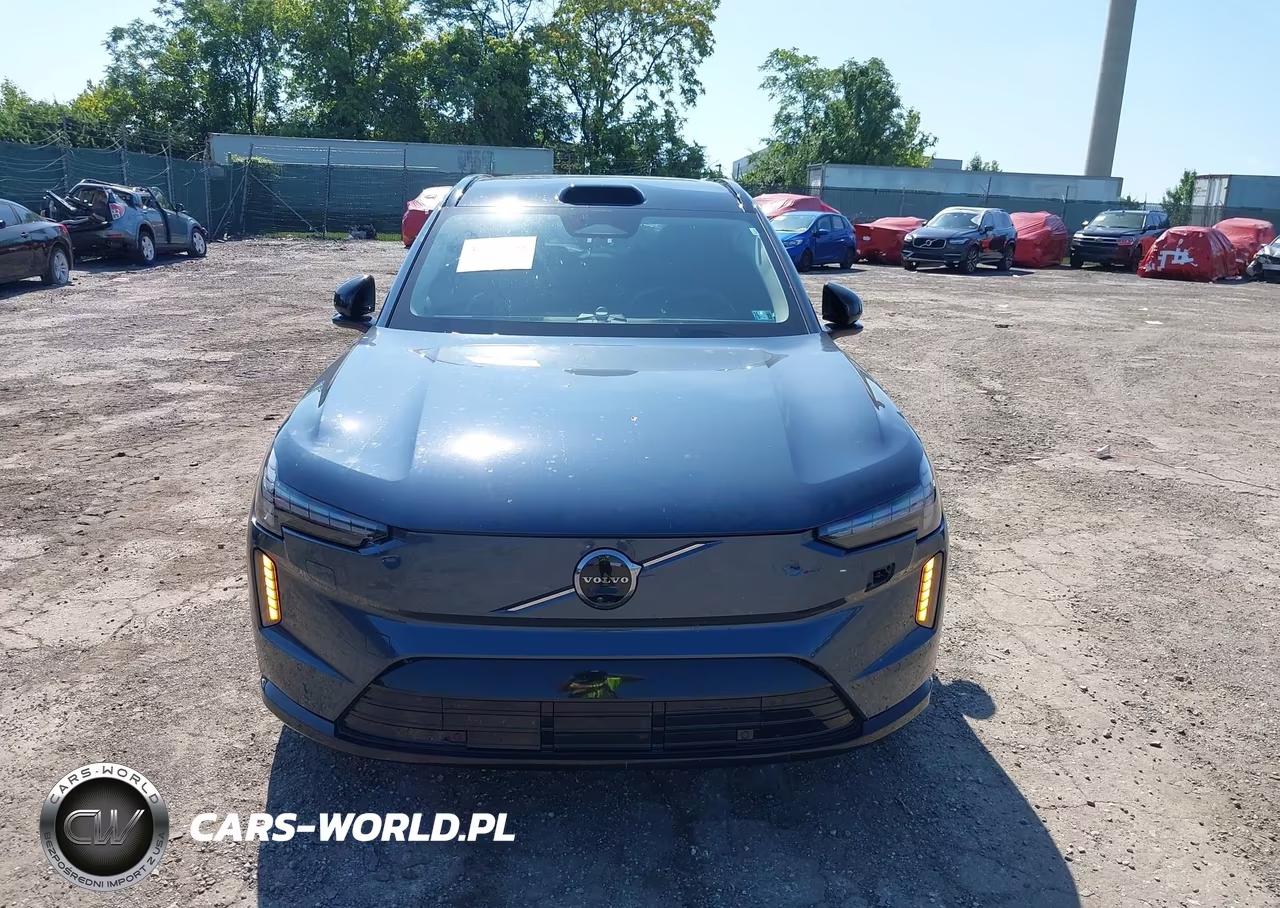 2025 Volvo Ex90 Ultra, Twin Motor, Fully Electric, 6 Seats VIN:7JDEV3KL0SG015020 - 12
