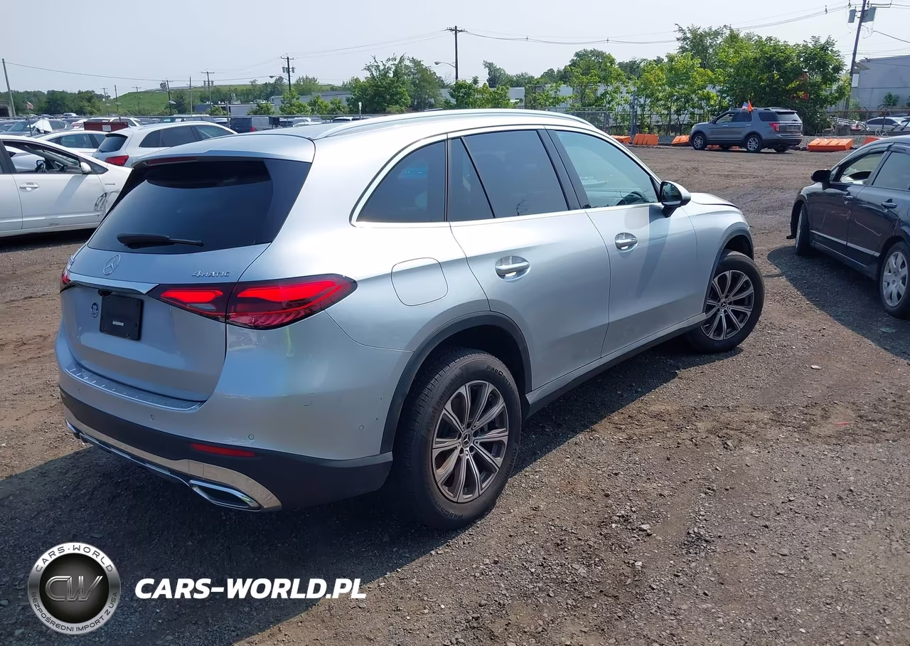 2024 Mercedes-Benz Glc 300 4Matic Suv VIN:W1NKM4HB8RF068236 - 4