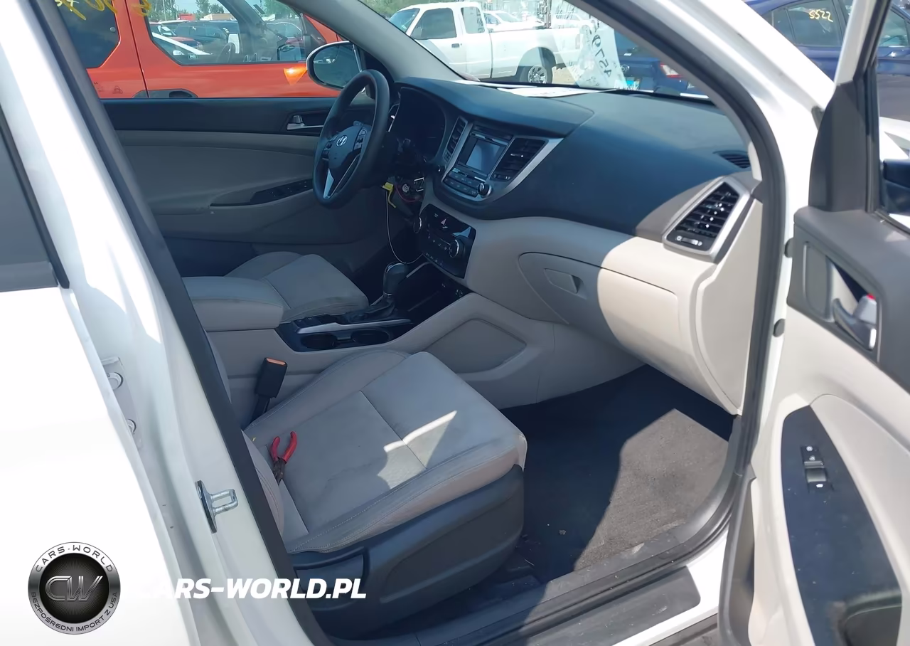 2016 Hyundai Tucson Se VIN:KM8J33A41GU072502 - 5