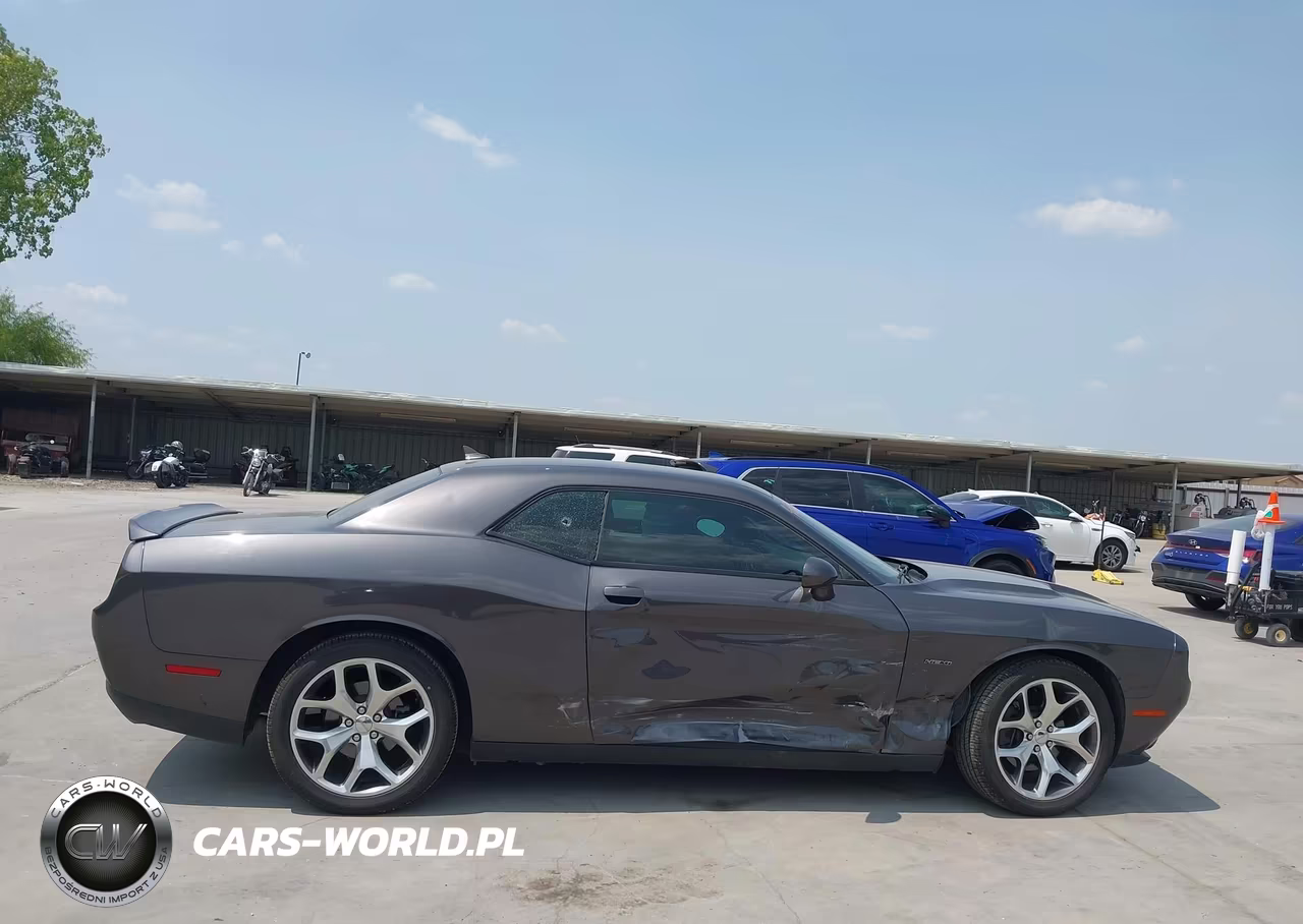 2016 Dodge Challenger R-T Plus VIN:2C3CDZBT1GH137990 - 13