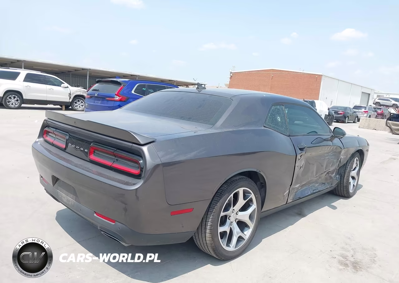 2016 Dodge Challenger R-T Plus VIN:2C3CDZBT1GH137990 - 4