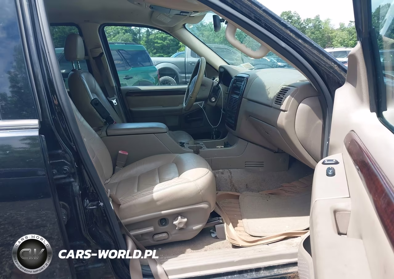 2005 Ford Explorer Limited VIN:1FMDU75WX5UB48888 - 5