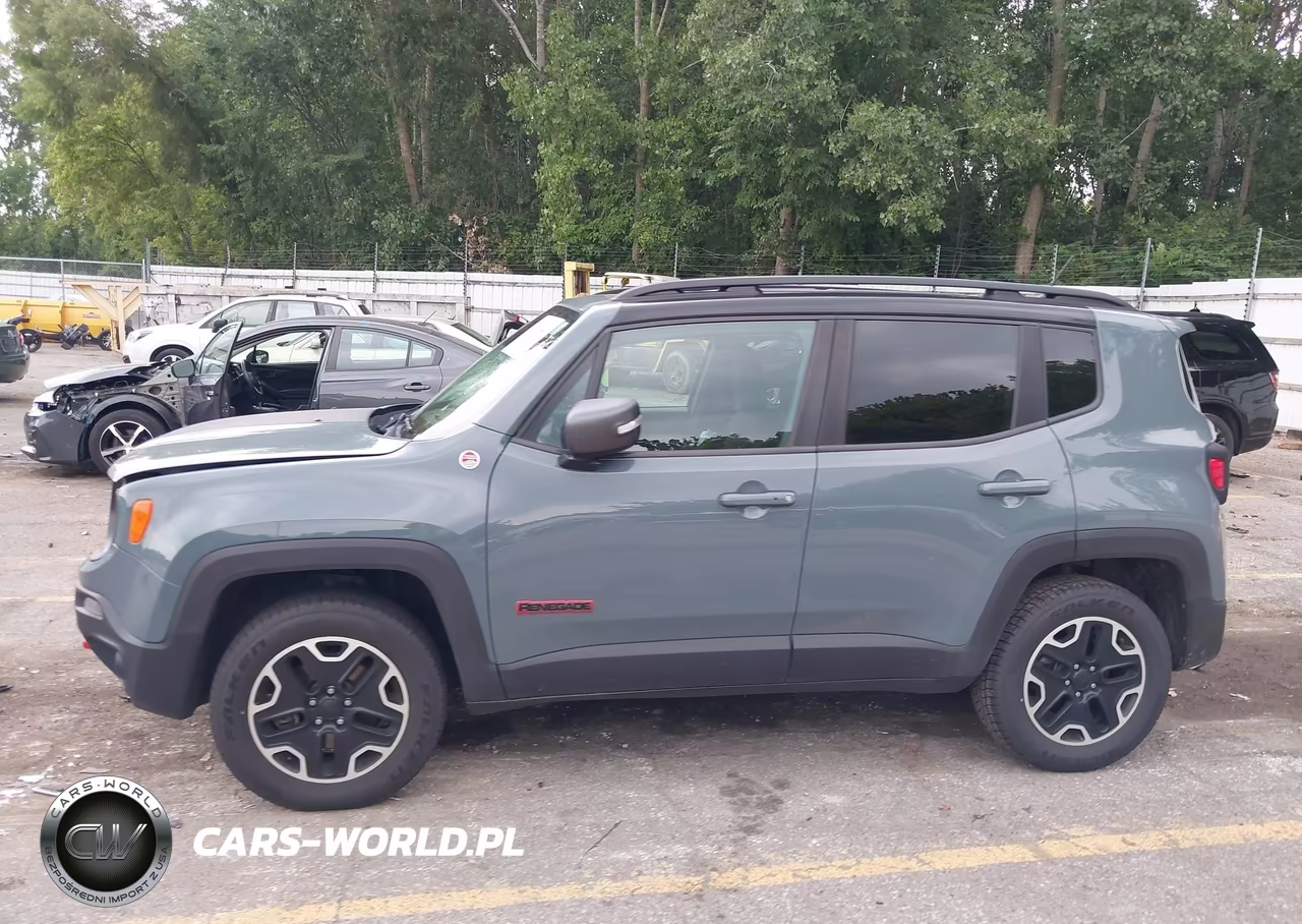 2017 Jeep Renegade Trailhawk VIN:ZACCJBCB3HPE45633 - 14