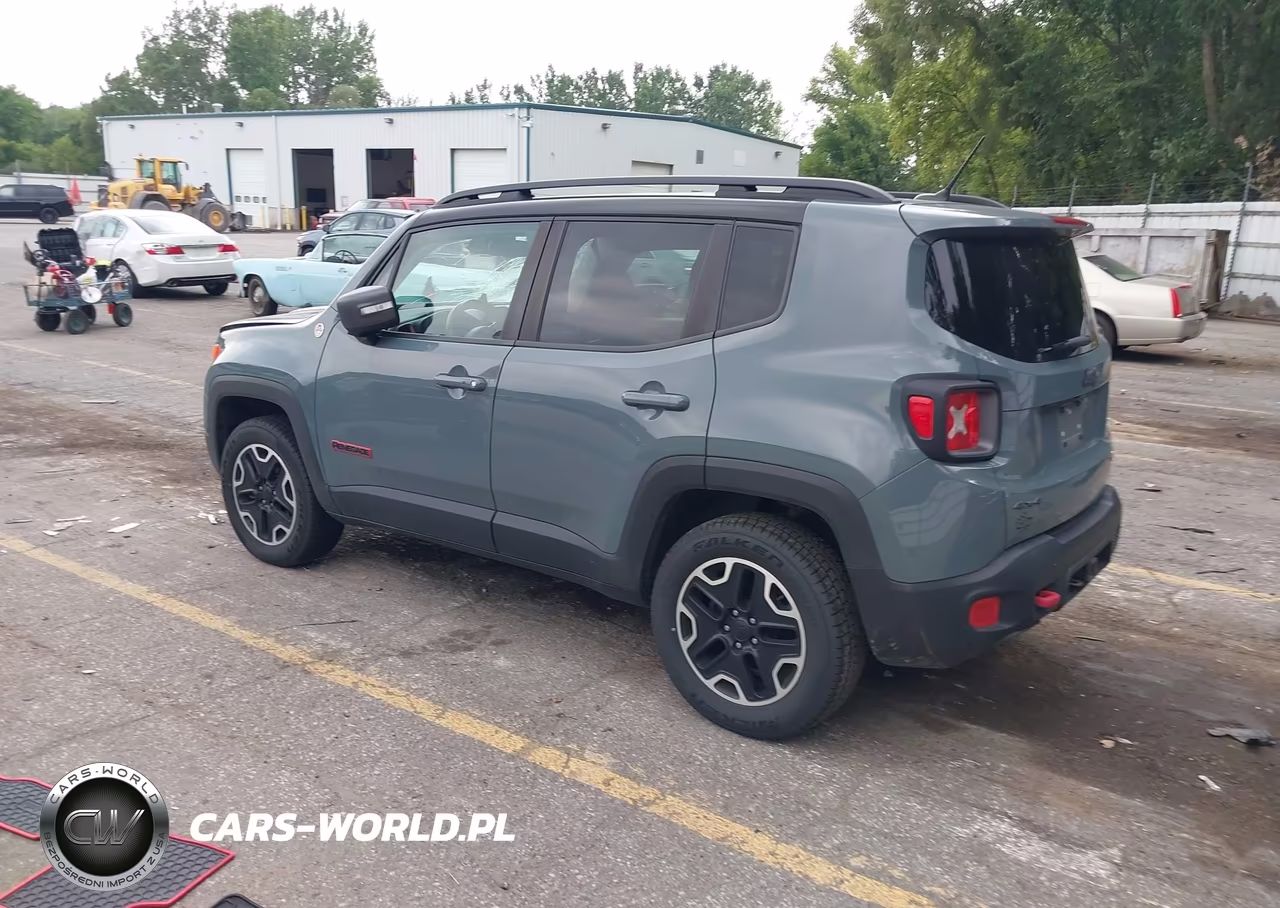 2017 Jeep Renegade Trailhawk VIN:ZACCJBCB3HPE45633 - 3