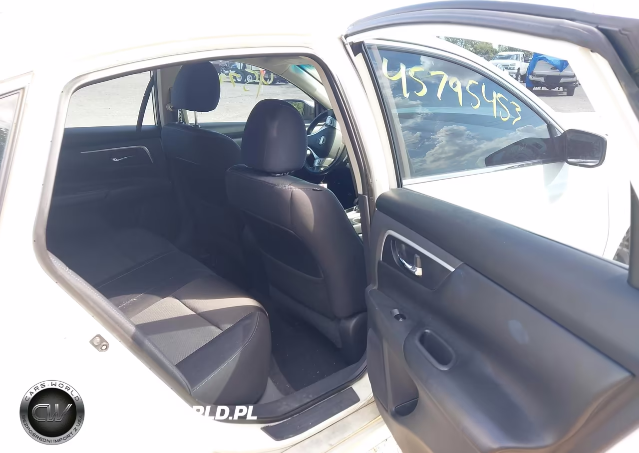 2017 Nissan Altima 2.5 Sr VIN:1N4AL3AP1HN306069 - 8