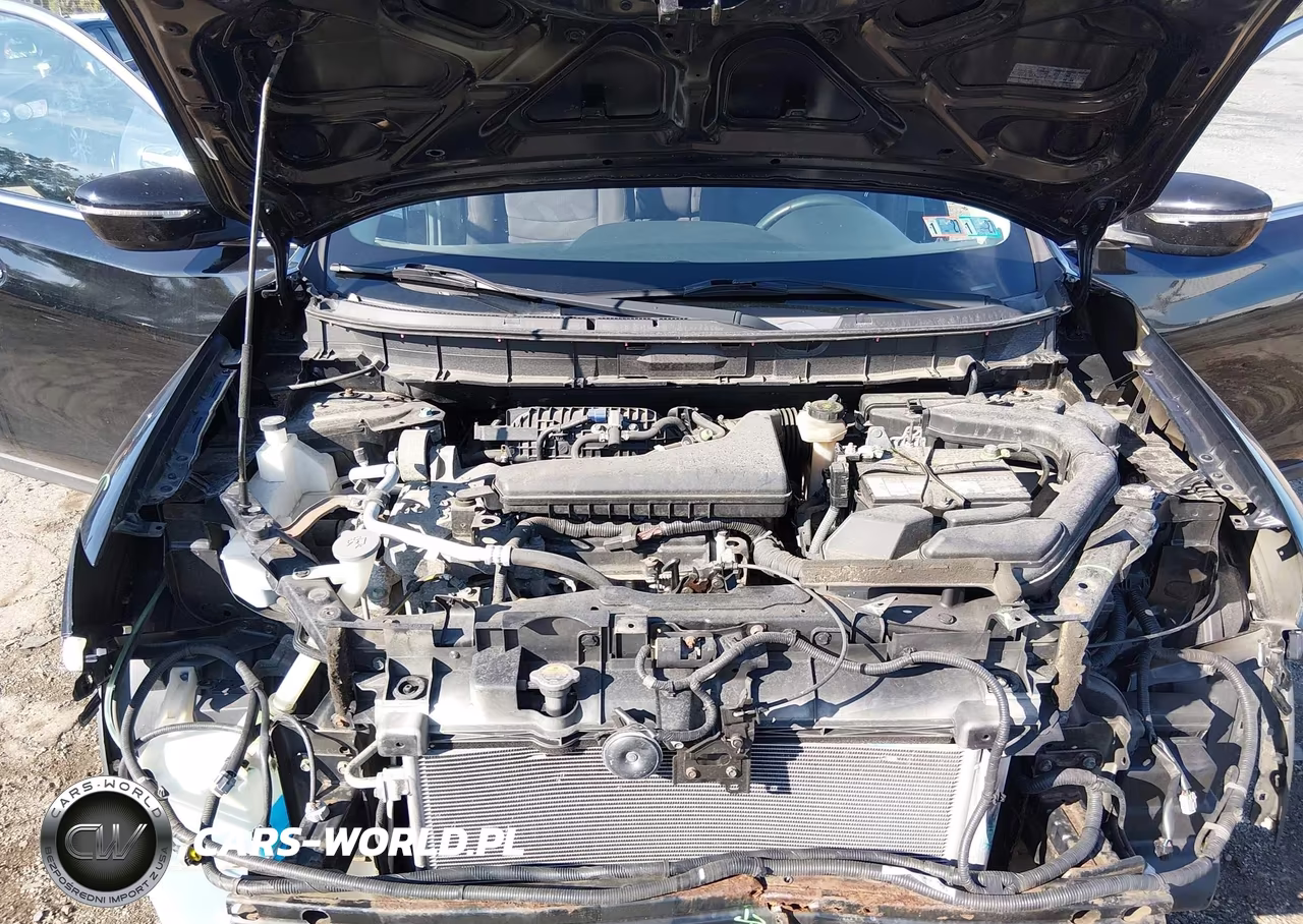 2015 Nissan Rogue S VIN:KNMAT2MV5FP516805 - 10