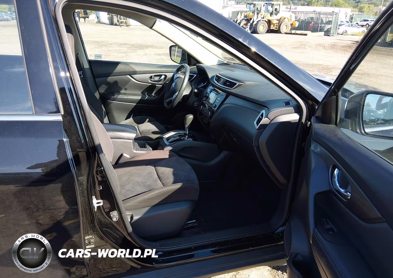 2015 Nissan Rogue S VIN:KNMAT2MV5FP516805 - 5