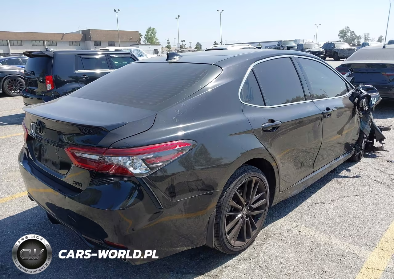 2022 Toyota Camry Xse V6 VIN:4T1KZ1AK4NU063134 - 4