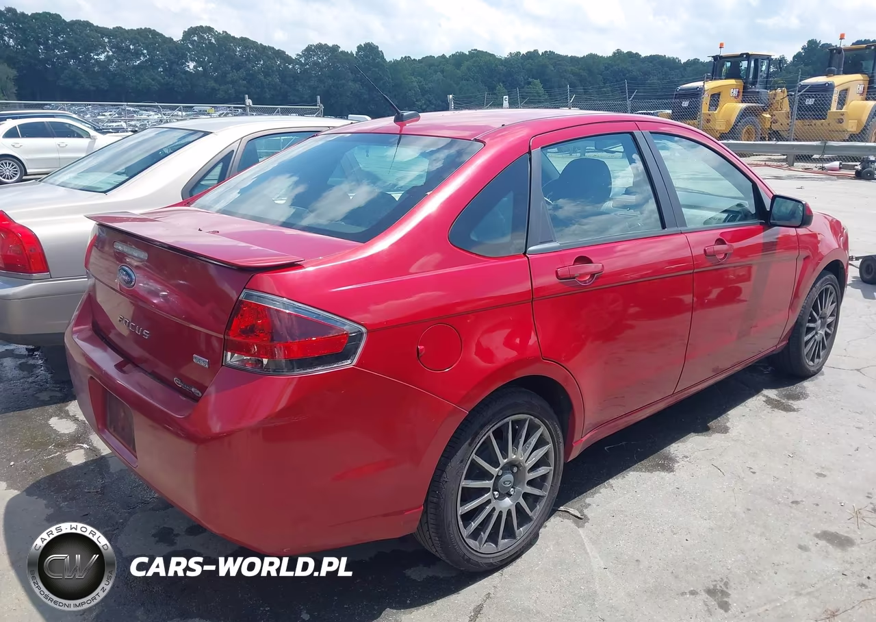 2011 Ford Focus Ses VIN:1FAHP3GNXBW114062 - 4