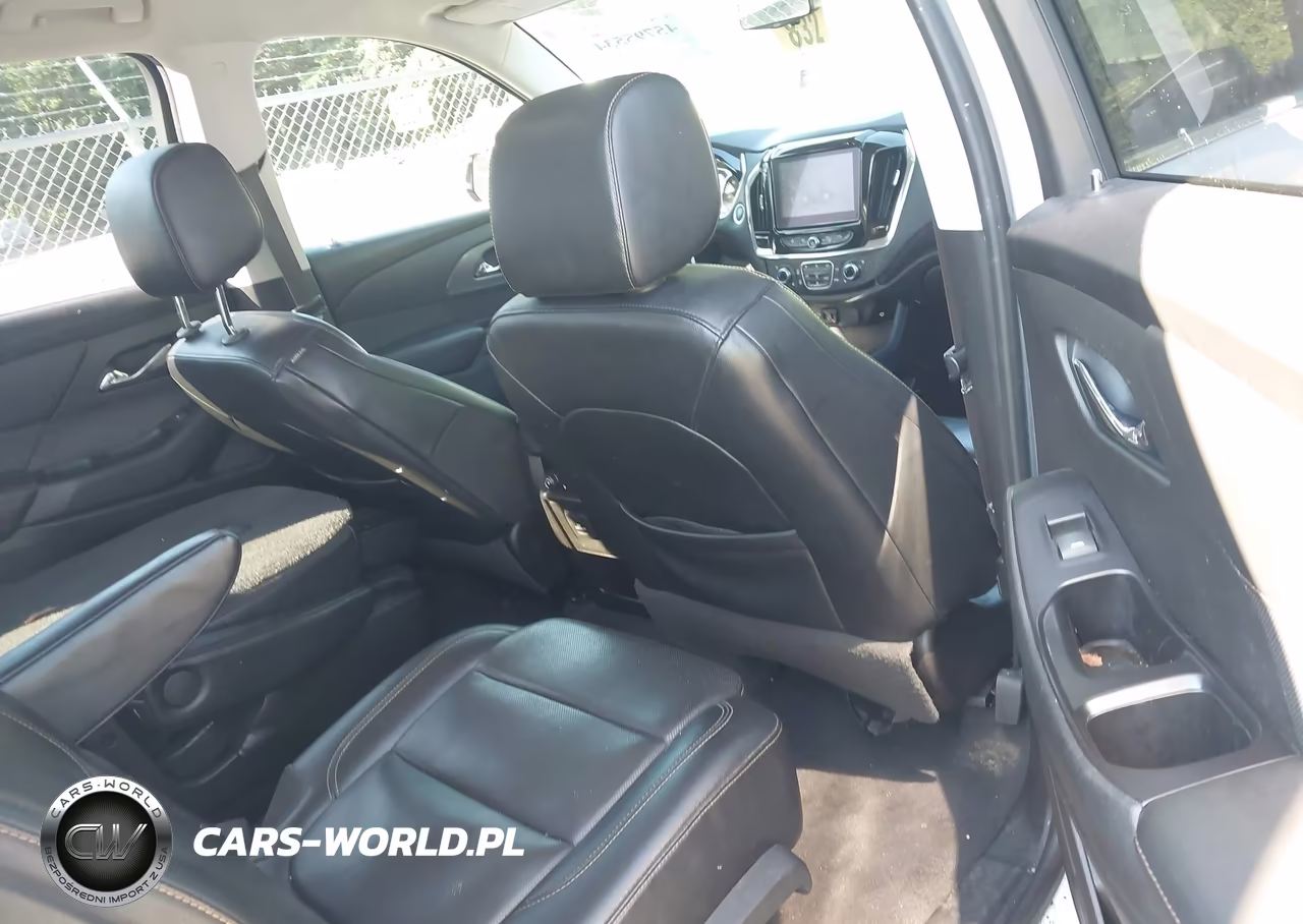 2018 Chevrolet Traverse Premier VIN:1GNEVJKW3JJ235266 - 8