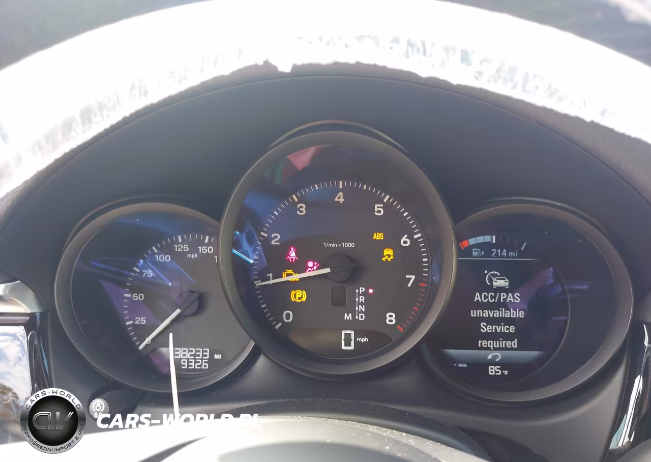 2023 Porsche Macan T VIN:WP1AA2A59PLB03562 - 7