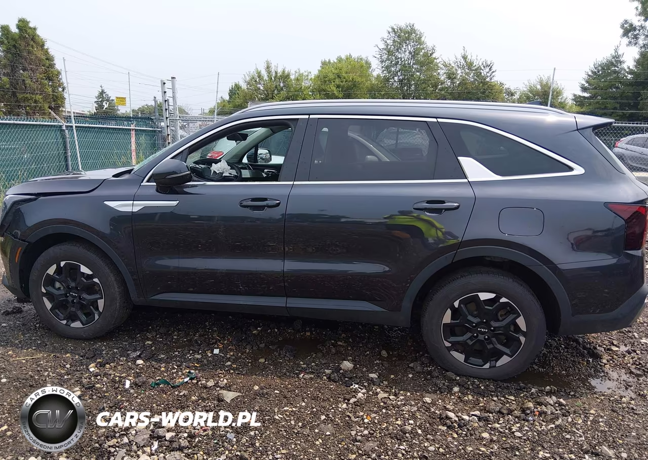 2026 Kia Sorento S VIN:5XYRLDJC6TG416700 - 13