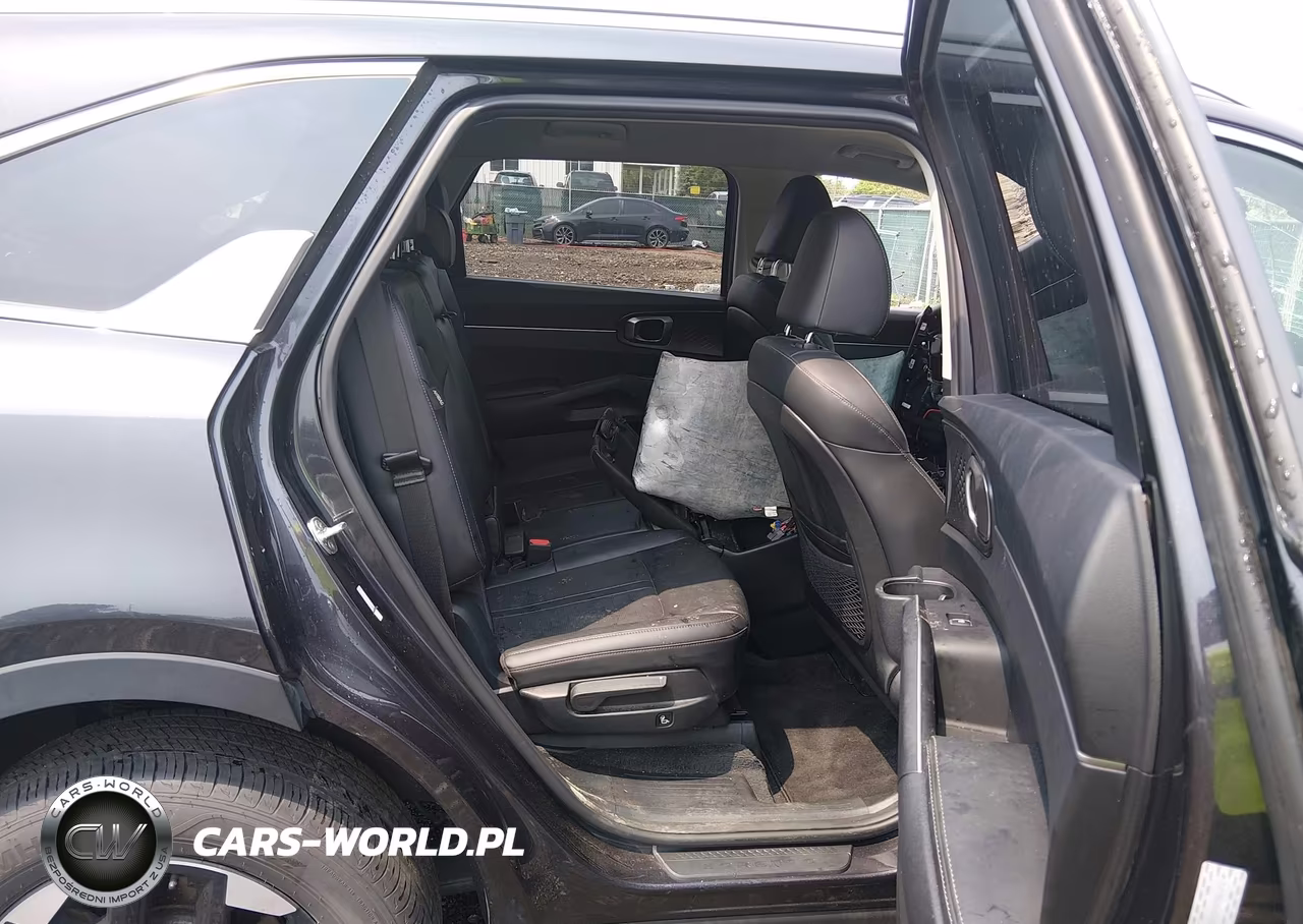 2026 Kia Sorento S VIN:5XYRLDJC6TG416700 - 8