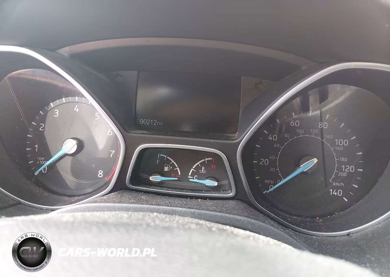 2016 Ford Focus Se VIN:1FADP3F28GL389038 - 7