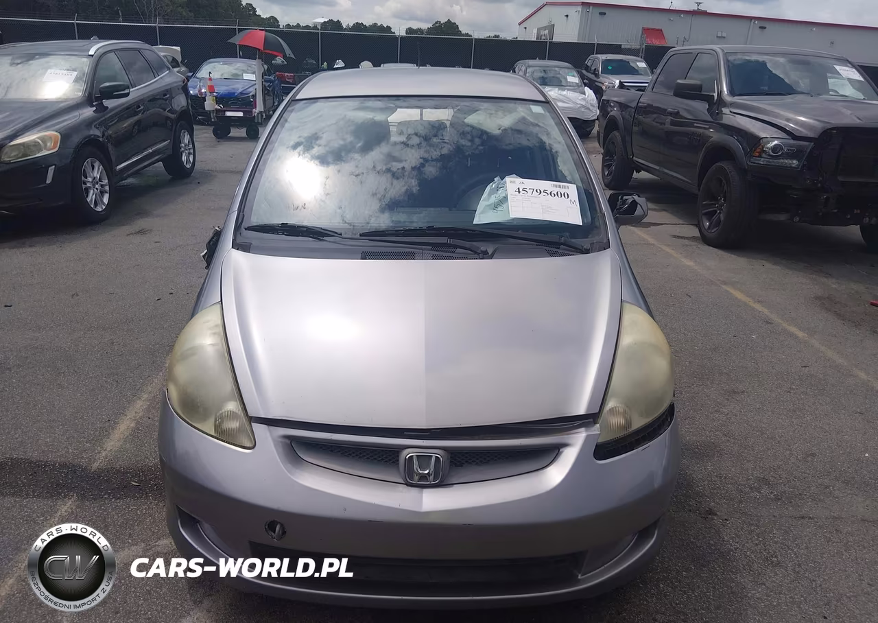 2008 Honda Fit VIN:JHMGD38498S058666 - 12