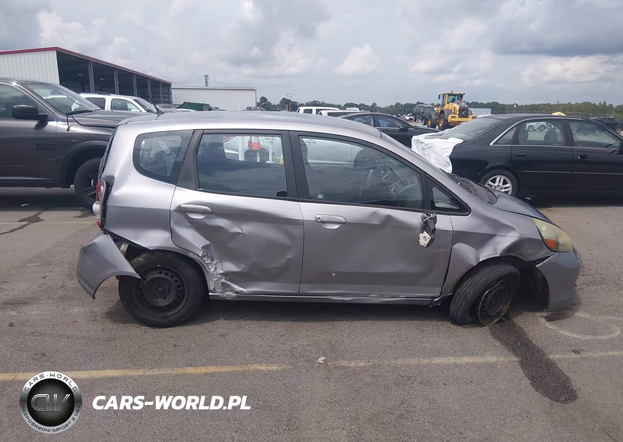 2008 Honda Fit VIN:JHMGD38498S058666 - 13