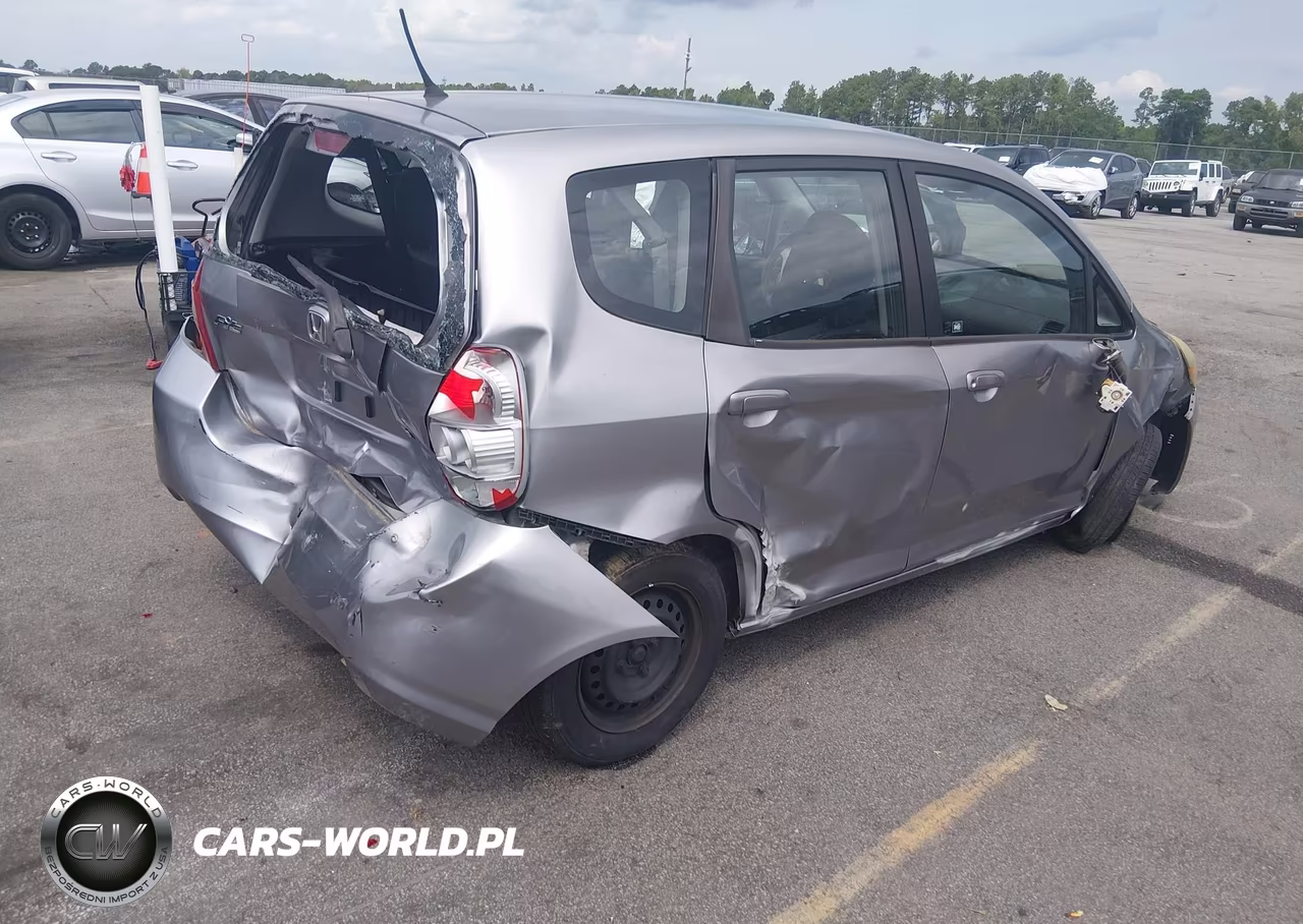 2008 Honda Fit VIN:JHMGD38498S058666 - 4