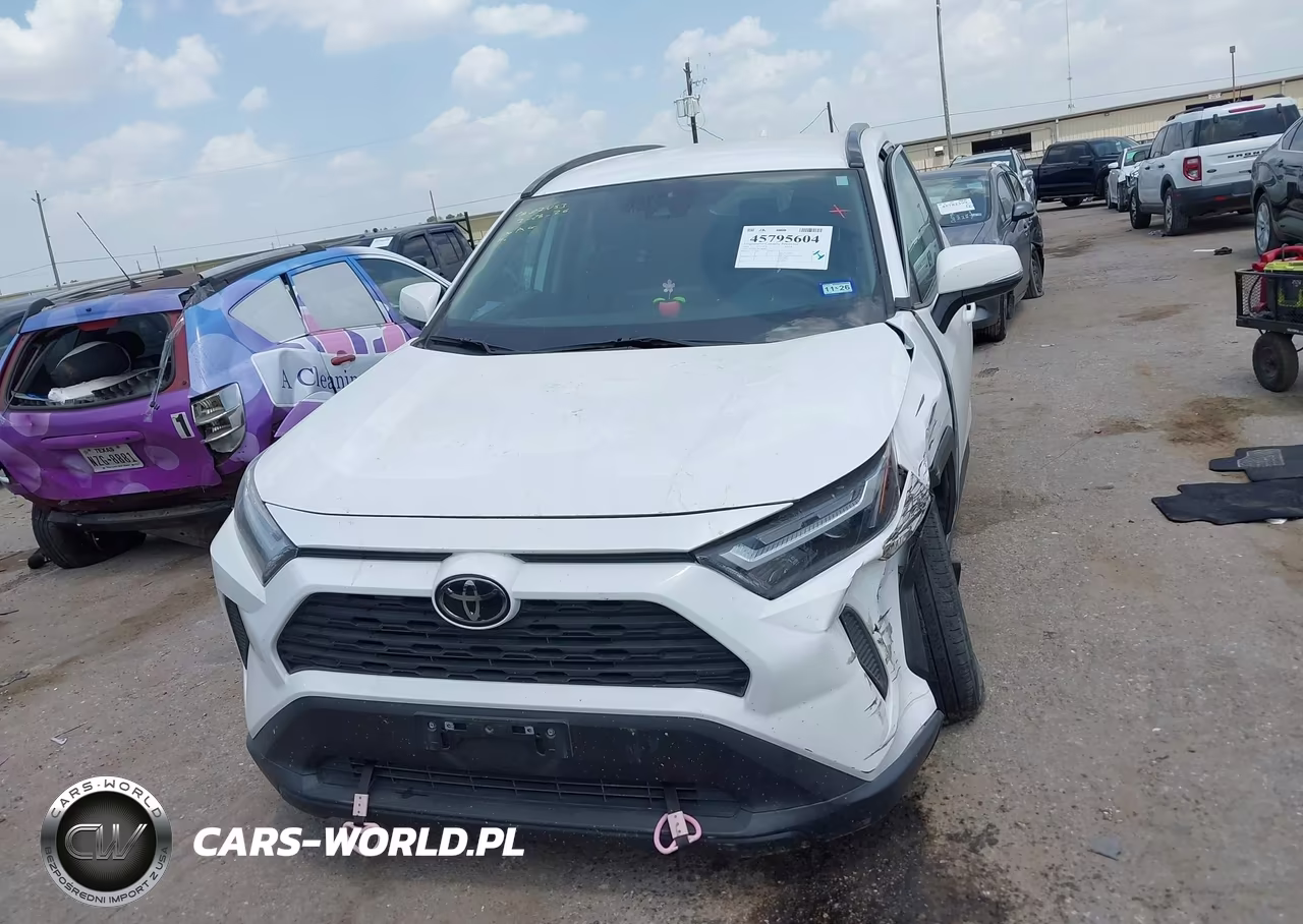 2024 Toyota Rav4 Xle VIN:2T3P1RFV1RC408892 - 11