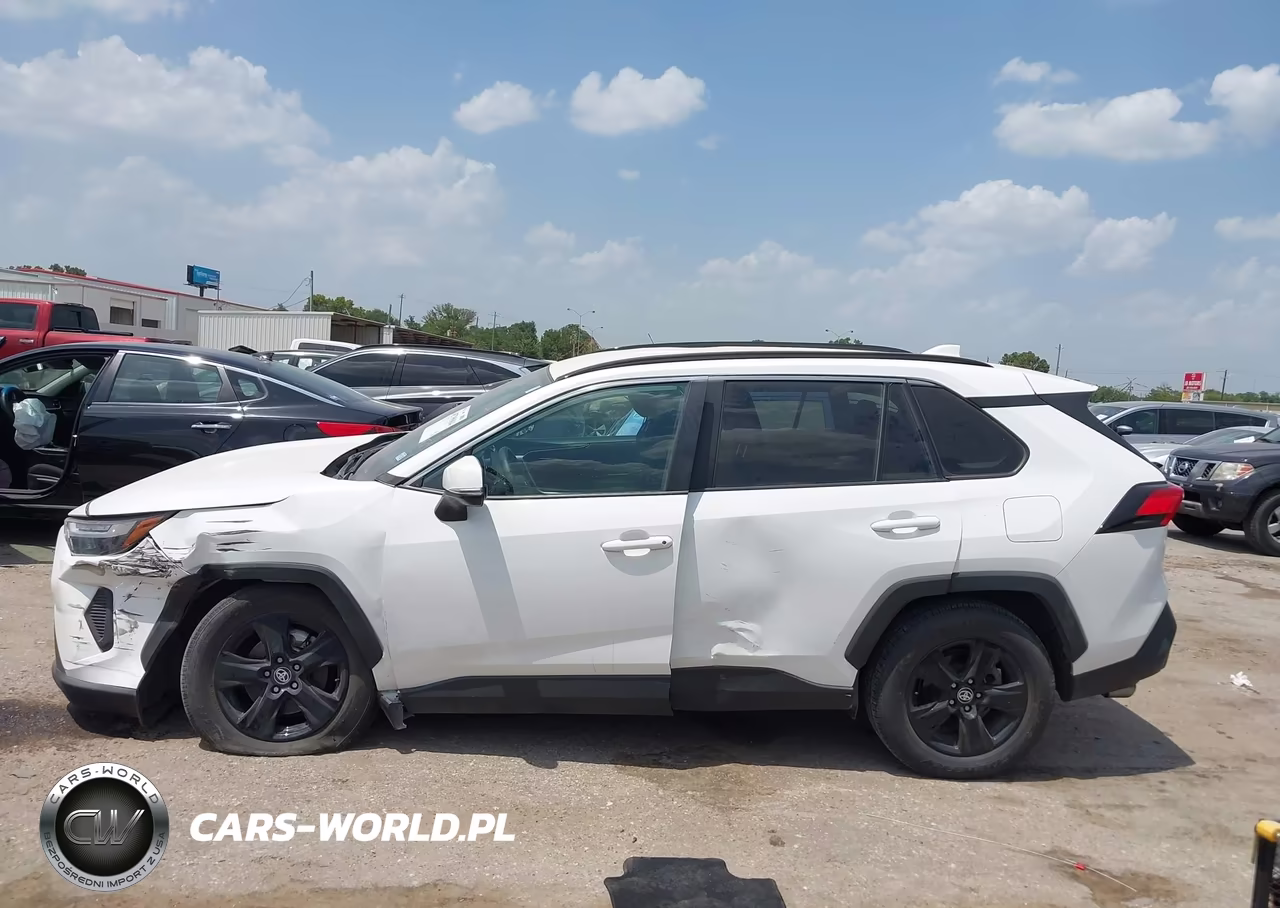 2024 Toyota Rav4 Xle VIN:2T3P1RFV1RC408892 - 13