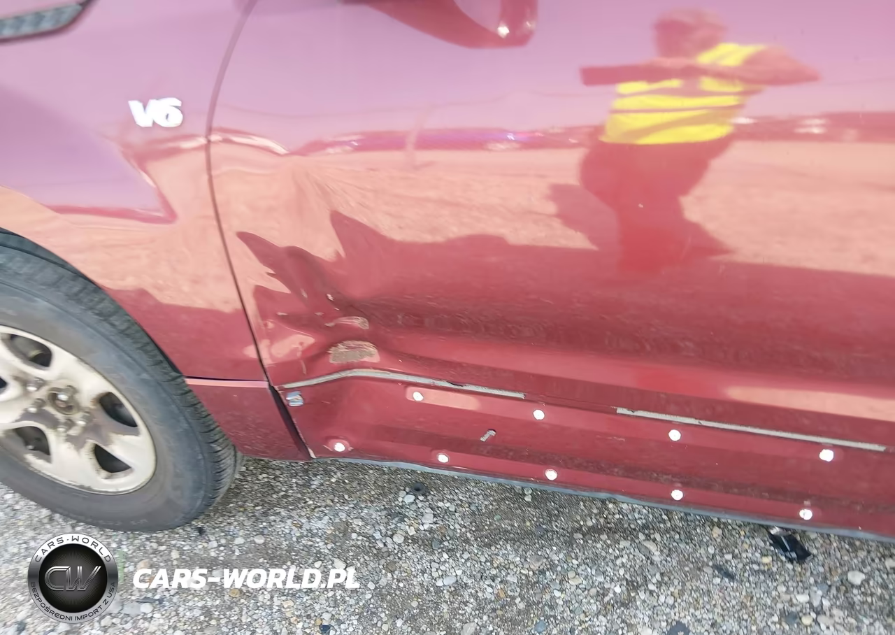 2008 Suzuki Grand Vitara Appearance-Appearance Plus-W-Spare Cargo Covers VIN:JS3TE941284102993 - 6