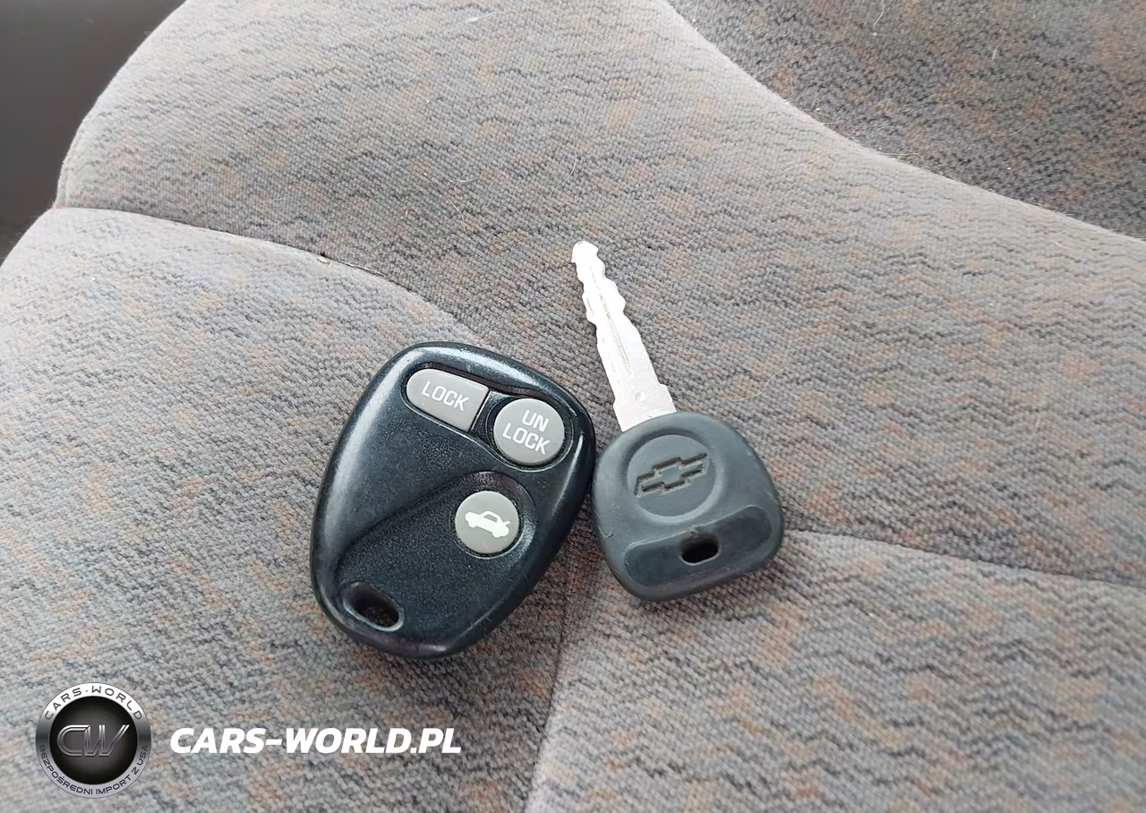 1998 Chevrolet Malibu Ls VIN:1G1NE52M7W6214227 - 11