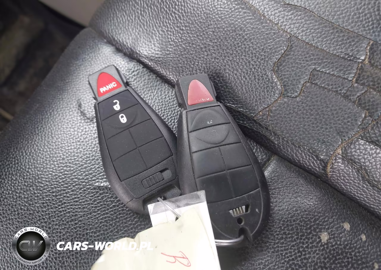 2014 Chrysler Town & Country Touring VIN:2C4RC1BG2ER442659 - 11