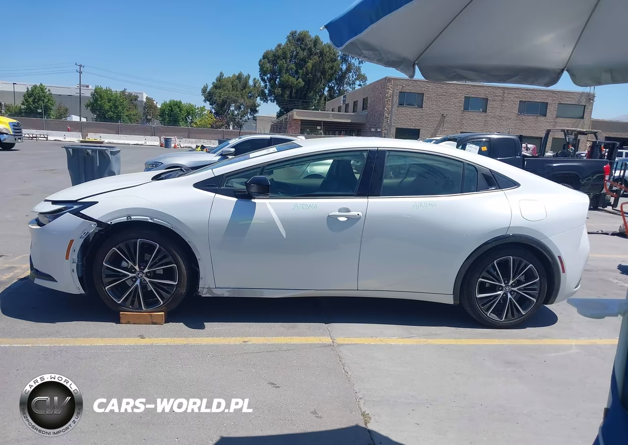 2024 Toyota Prius Xle VIN:JTDACAAU2R3015033 - 15