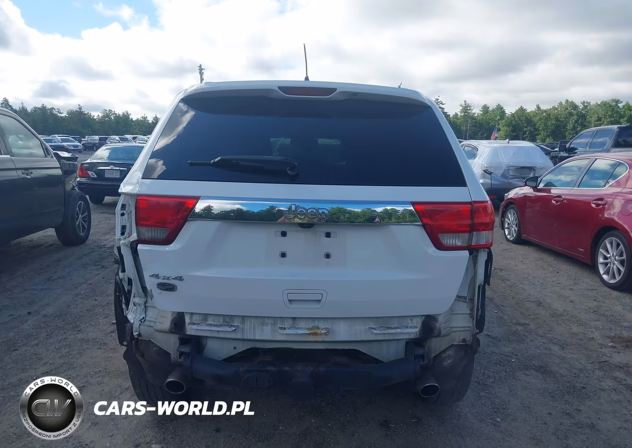 2013 Jeep Grand Cherokee Overland VIN:1C4RJFCT1DC603265 - 17