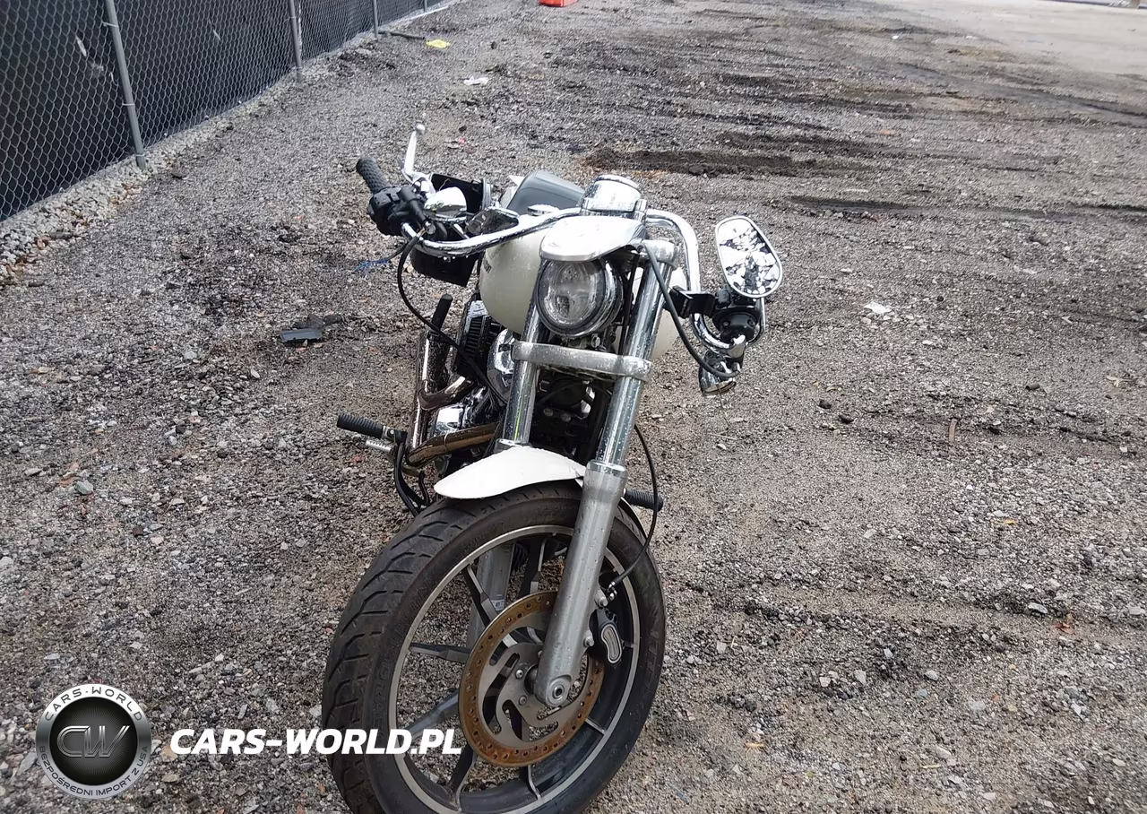 2018 Harley-Davidson Fxlr Low Rider VIN:1HD1YNJ12JC023327 - 5