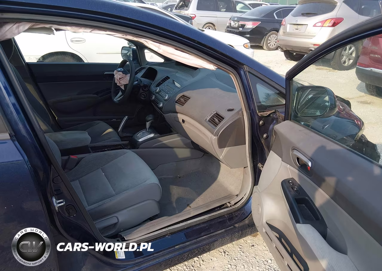 2010 Honda Civic Lx VIN:19XFA1F5XAE086183 - 5