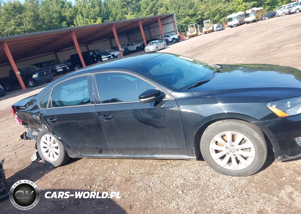 2013 Volkswagen Passat 2.5L S VIN:1VWAH7A31DC073801 - 13