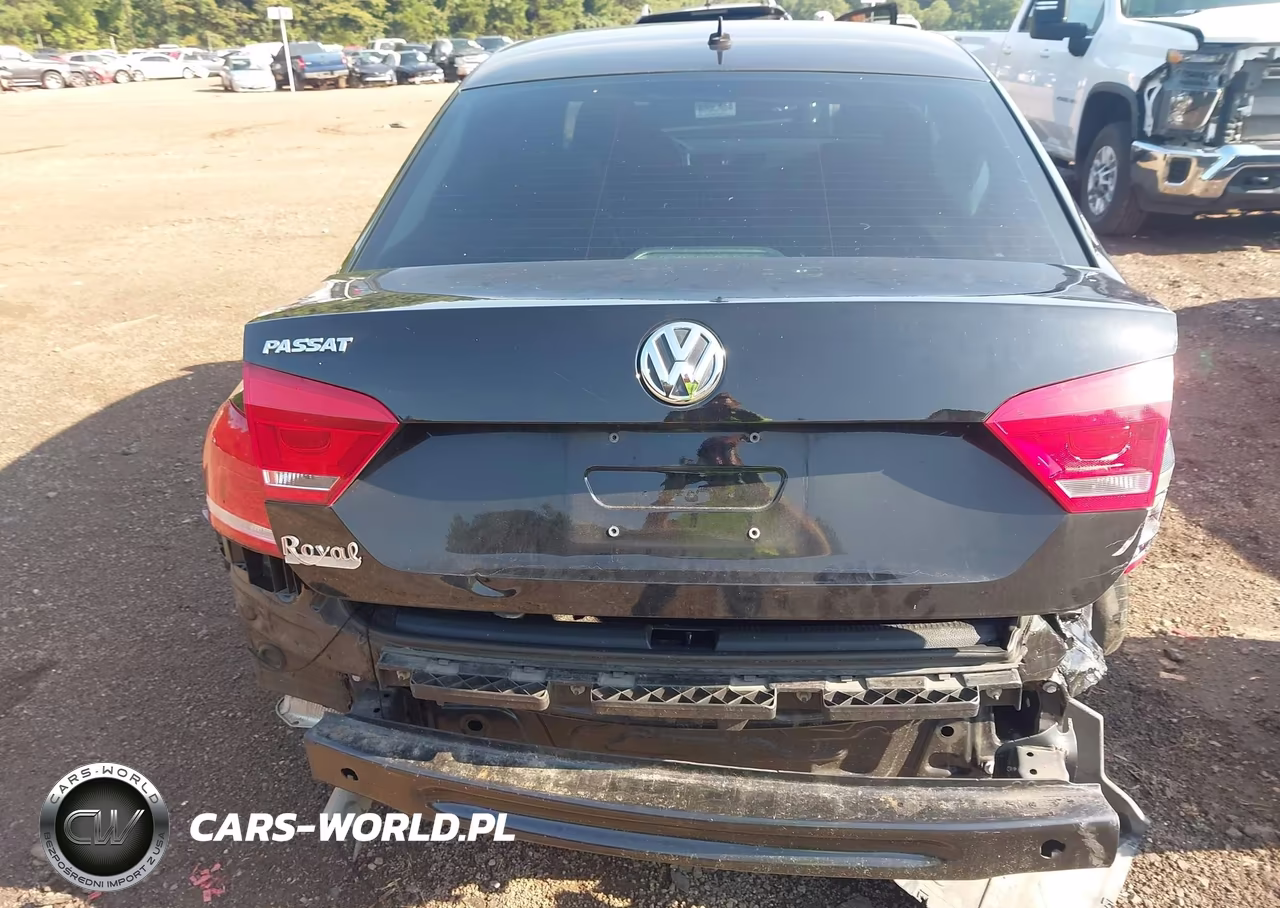 2013 Volkswagen Passat 2.5L S VIN:1VWAH7A31DC073801 - 16