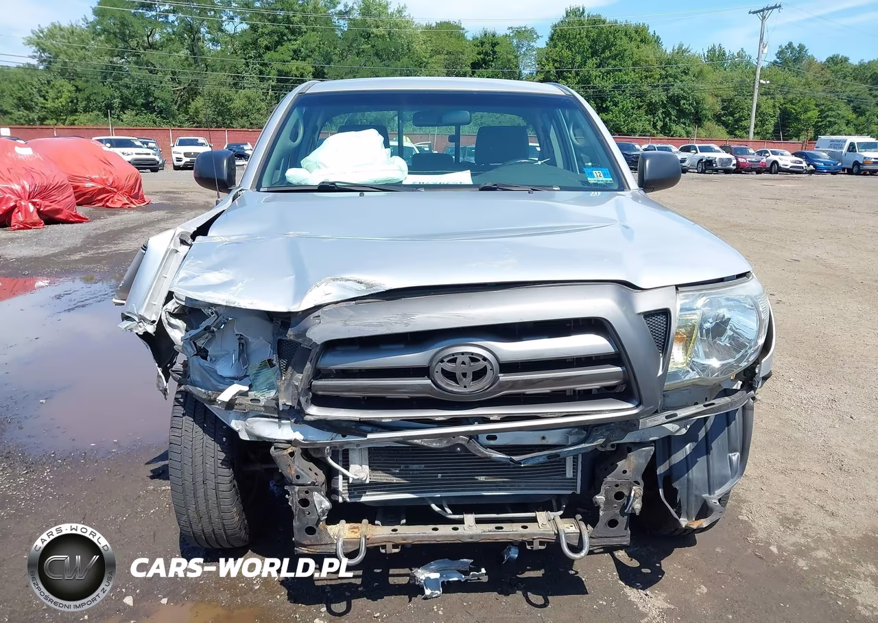 2010 Toyota Tacoma VIN:5TENX4CN5AZ686893 - 12