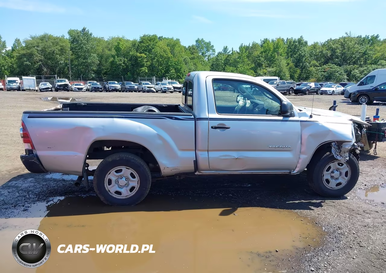 2010 Toyota Tacoma VIN:5TENX4CN5AZ686893 - 13