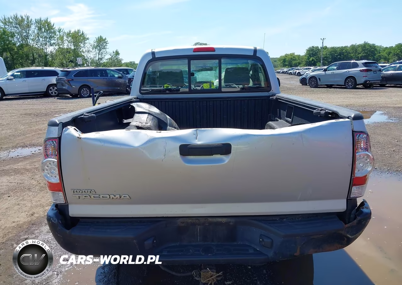 2010 Toyota Tacoma VIN:5TENX4CN5AZ686893 - 16